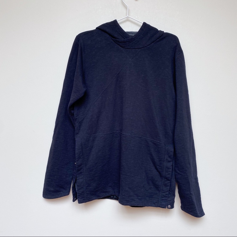 🛑 3/$15 Adidas dark gray sweater